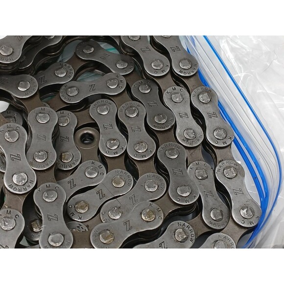 Lot Of 5 Vintage KMC Bike Chains /Chain Links Some Master Links Included Lot #2 - Picture 10 of 16